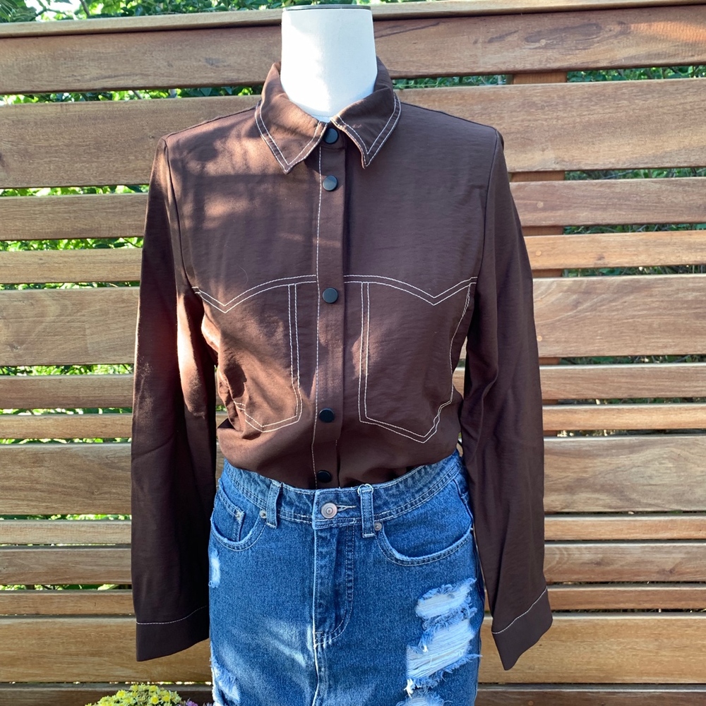 ZARA BUTTON UP w CONTRAST STITCHING